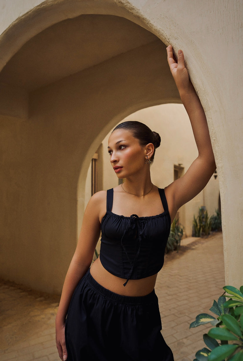 Lvy Set - Black (Crop Top Only)